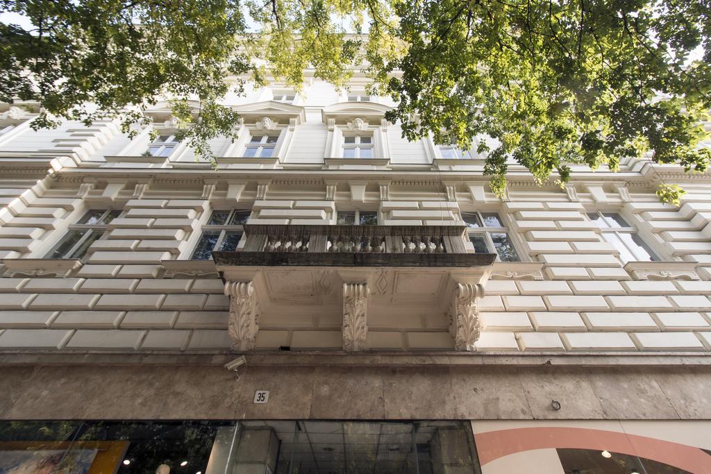 Luxury Apartment By Hi5 -Andrassy Suite Budapest Ngoại thất bức ảnh