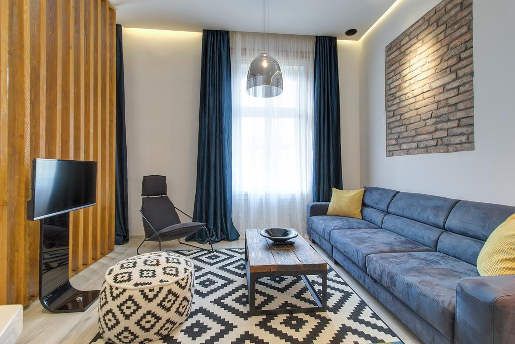 Luxury Apartment By Hi5 -Andrassy Suite Budapest Ngoại thất bức ảnh